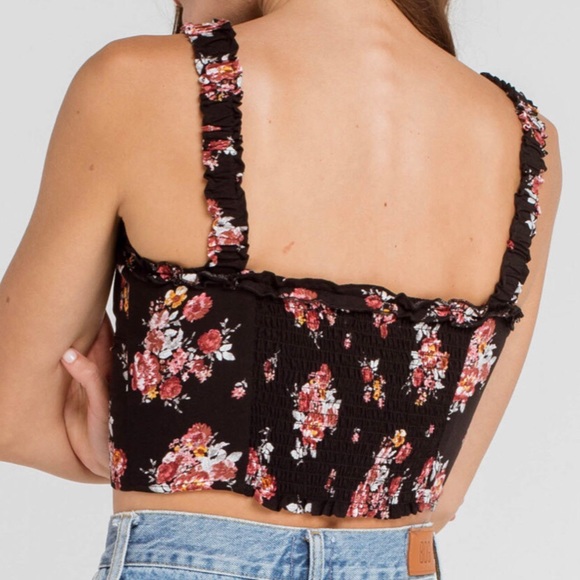 5/$25 Floral Ruffle Button Top - Picture 8 of 8